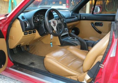 Mazda_MX_1_8_16v_4.jpg