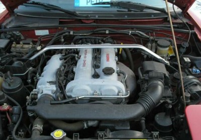Mazda_MX_1_8_16v_8.jpg